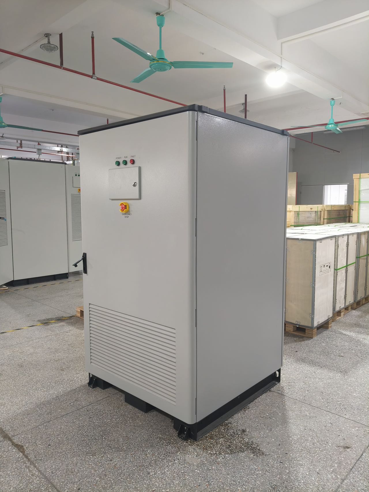 GLCE 100kwh+50kw solar-diesel industrial and commercial energy storage cabinet